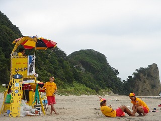 大浜のライフセーバー