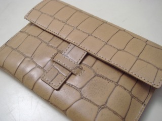 ワニ型押し葉書入れ